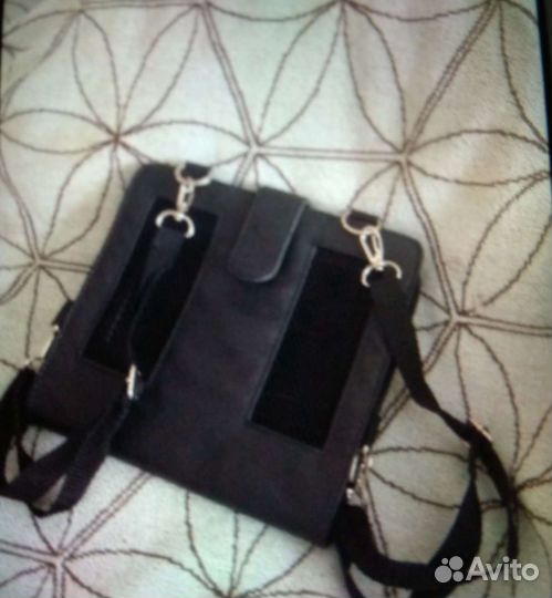 Органайзер для планшета в машину