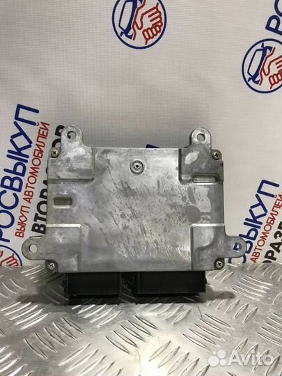 Блок управления двигателем Mitsubishi Lancer CY2A