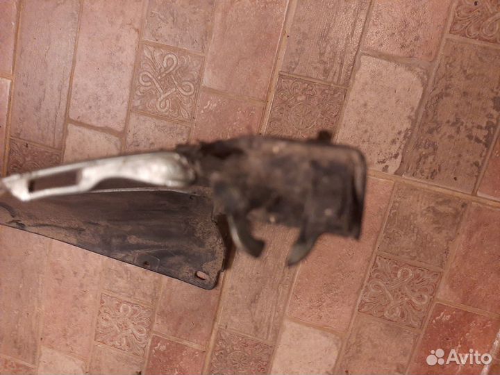 Бампер задний для субаро трибека В 9 2005года и но