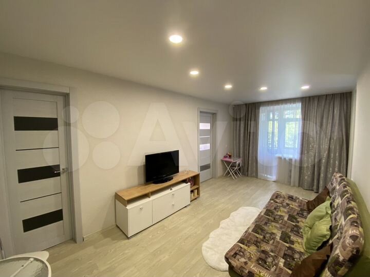 2-к. квартира, 40,3 м², 3/5 эт.