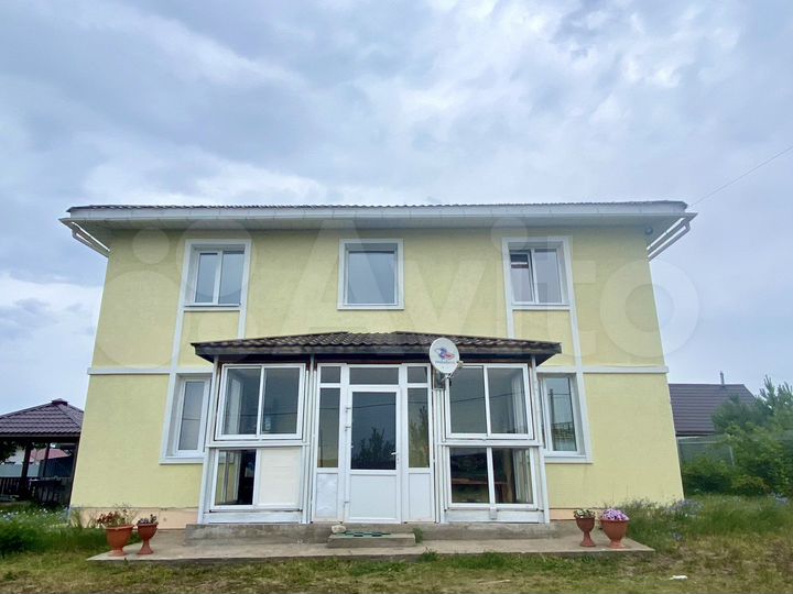 Дом 196 м² на участке 10 сот.