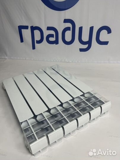 Радиатор отопления секционный в наличии