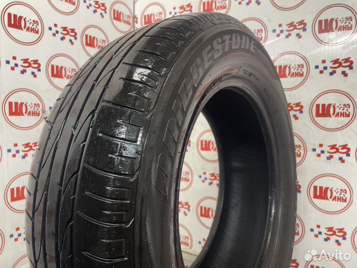Bridgestone Dueler H/P Sport 215/65 R16