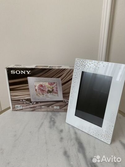 Цифровая фоторамка sony s-frame swarovski новая