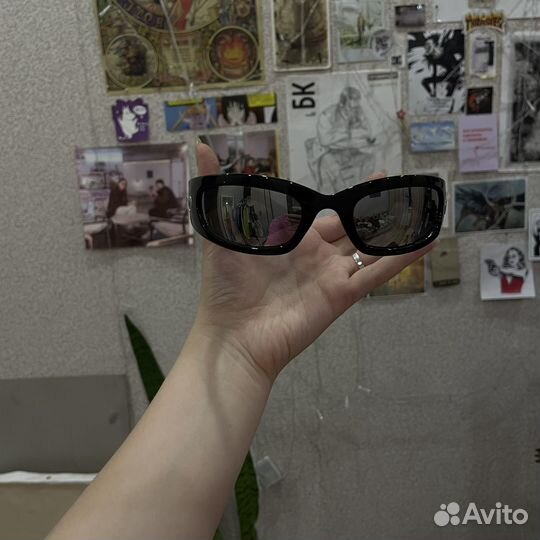 Очки у2к с полумесяцем