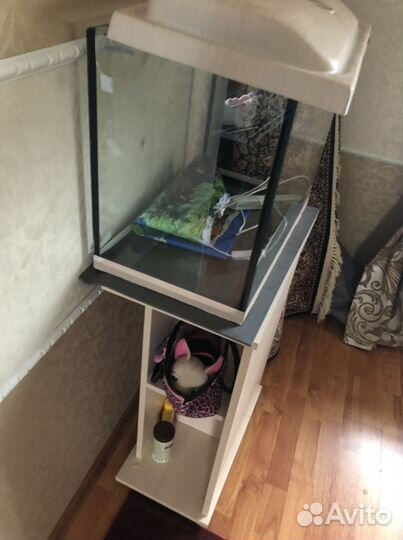 Аквариум с тумбой