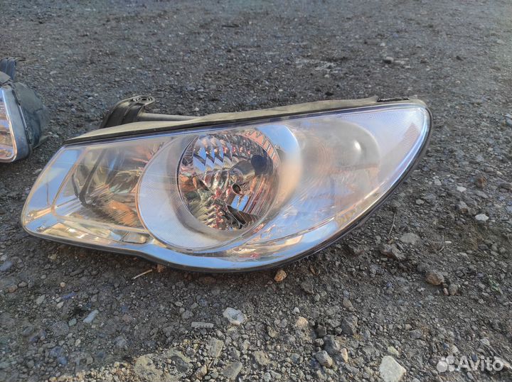 Фары на Hundai Elantra 2008г. (4 поколение)