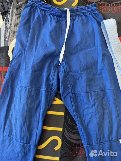 Кимоно для дзюдо и пояс, рост 130-135