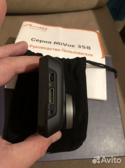 Видеорегистратор Mio MiVue 358