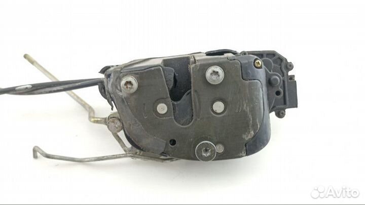 Замок двери передний левый Lexus Gs300 JZS147