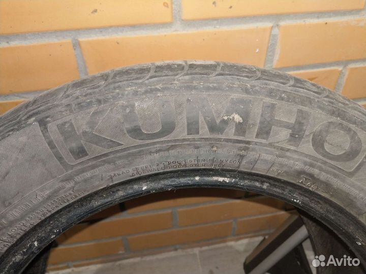 Kumho Sense KR26 215/55 R16