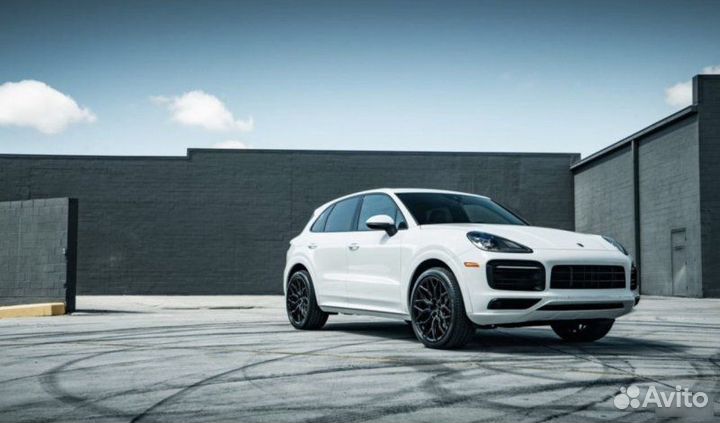 Кованые диски в стиле Vossen Porsche Cayenne R22