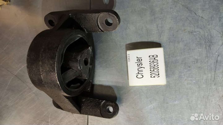 Опора двигателя