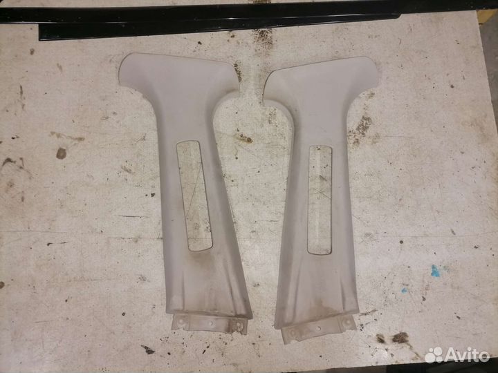 Накладка средней стойки Haima 3