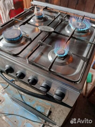 Indesit с электрической духовкой газовая плита