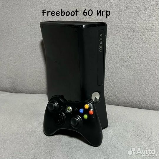 Xbox 360S 250Gb Freeboot (46 Игр) Глянец