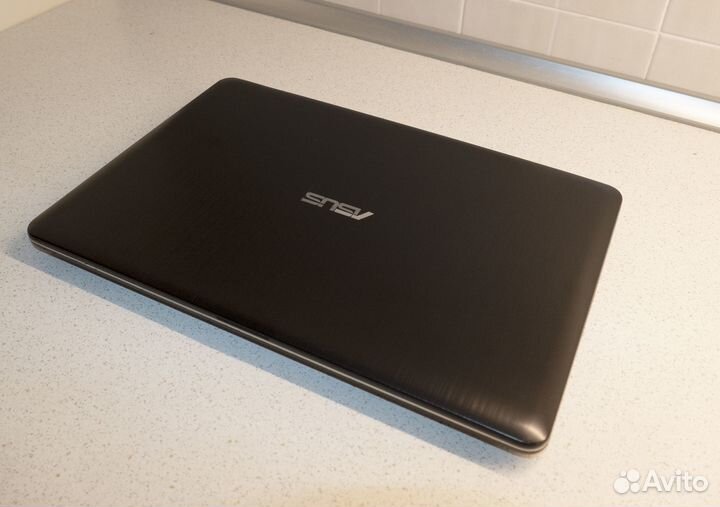 Игровой ноутбук asus