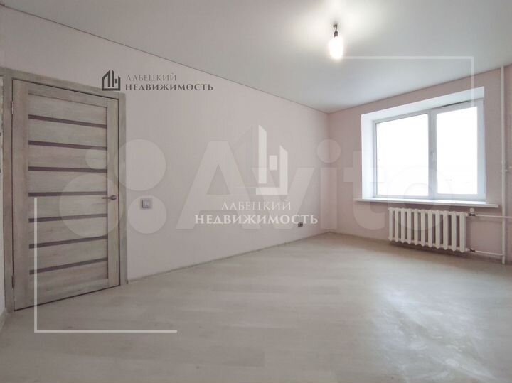 2-к. квартира, 54 м², 9/18 эт.