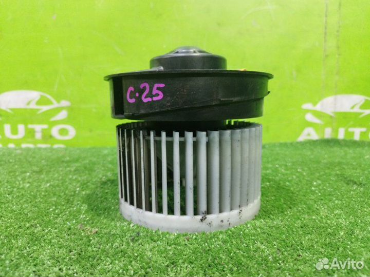 Мотор печки nissan serena C25 MR20DE 2006 Перед