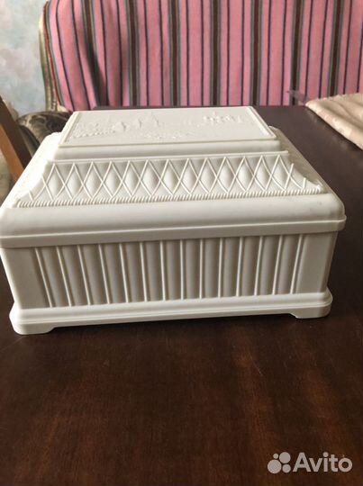 Шкатулки карболит