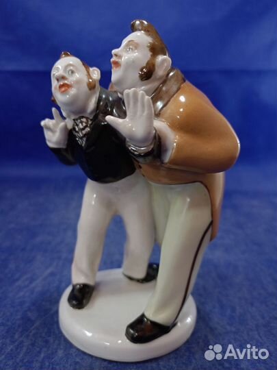 Фарфоровая статуэтка Бобчинский и Добчинский лфз Г