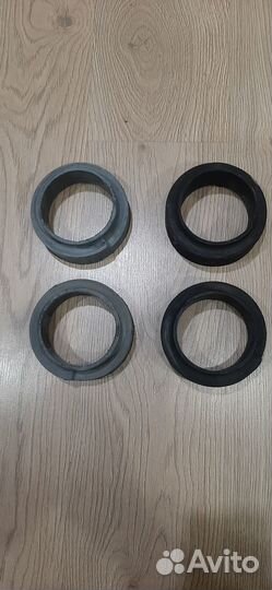 Проставки под задние пружины Нива Ваз 2121