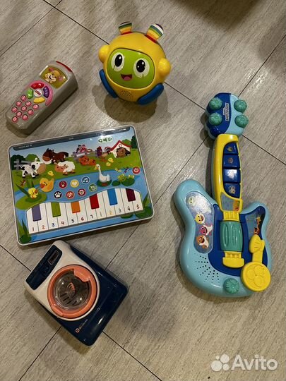 Музыкальные игрушки Fisher price