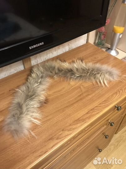 Воротник енот новый