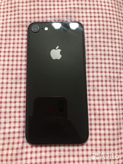 iPhone 8, 64 ГБ