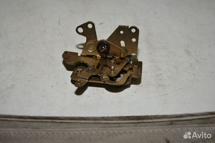 Замок двери газ3302 Бизнес н.о. правый 110682