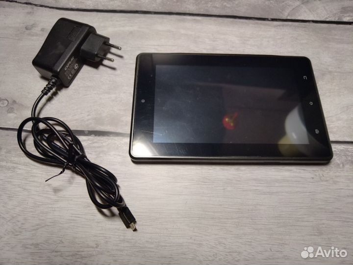 Планшет explay mid-725