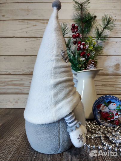 Новогодний скандинавский гном