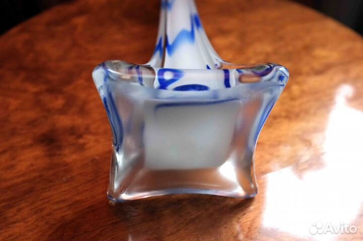 Ваза (цветное стекло)