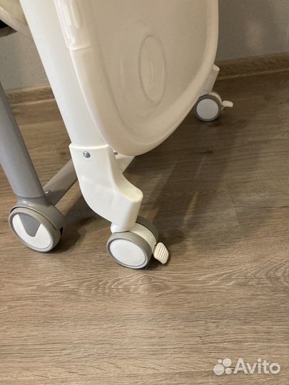 Стульчик для кормления happy baby classic