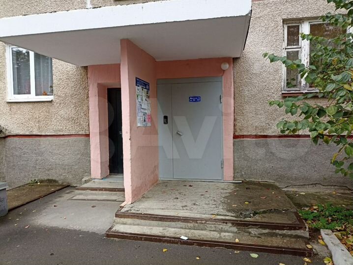 2-к. квартира, 50 м², 5/5 эт.