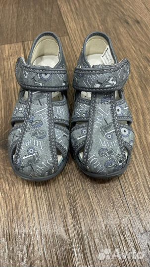 Сандали Kapika р.25 новые