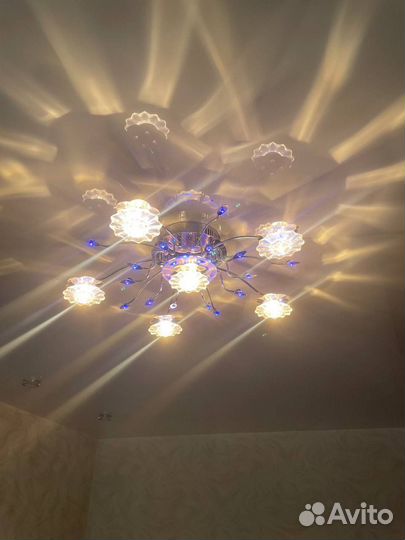 Люстра галогеновая