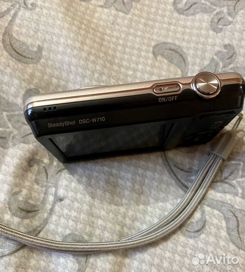 Цифровой фотоаппарат sony cyber shot