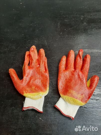 Перчатки прорезиненные