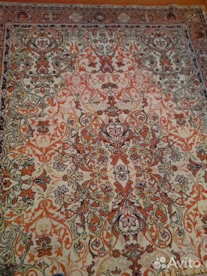 Ковер бу шерстяной