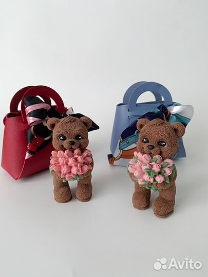 Шоколадная фигурка в подарок