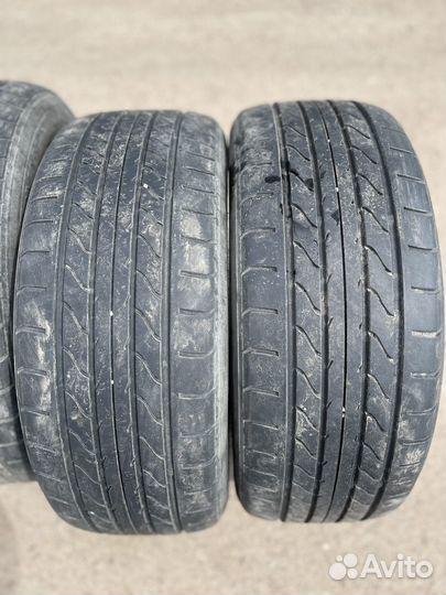 Yokohama Advan A10 215/50 R17