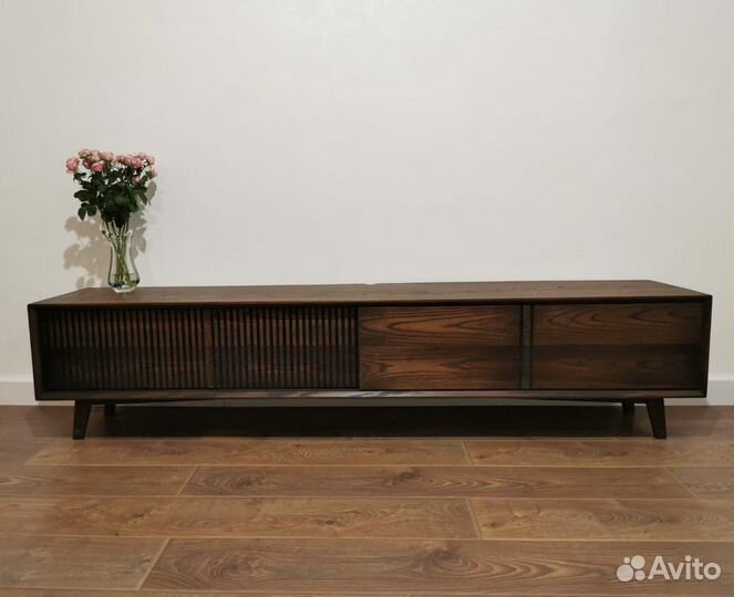 Тумба под Тв из массива дуба Dory