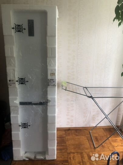 Холодильник LG