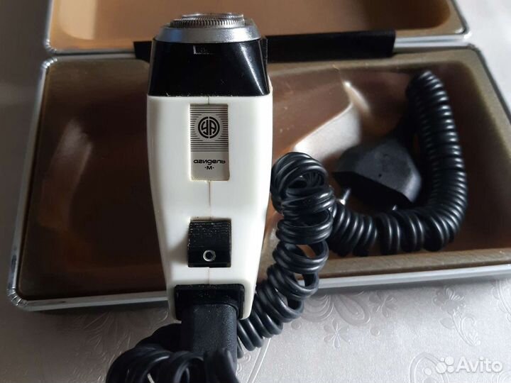 Электробритва СССР