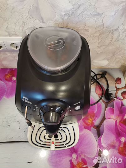 Кофемашина Philips Saeco Xsmall