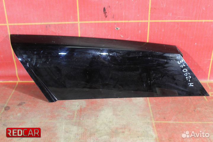 Накладка стойки кузова задняя правая Land Rover Ra