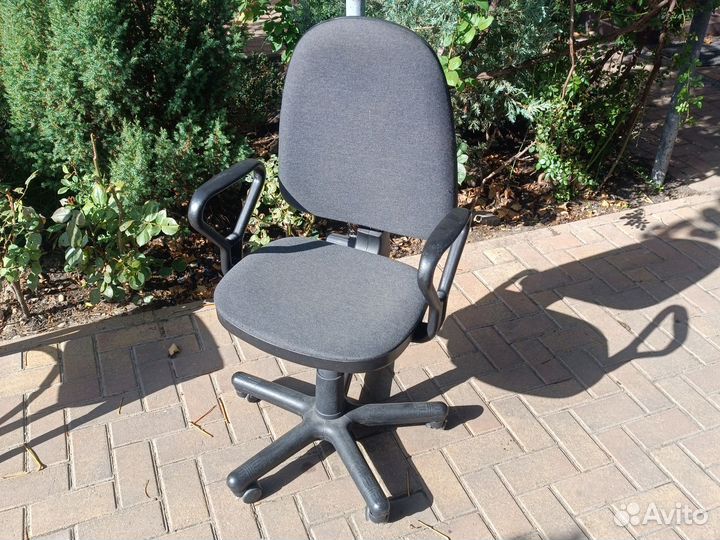 Компьютерное кресло бу