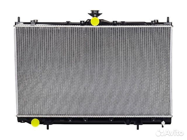 Радиатор охлаждения двигателя Mitsubishi Grandis