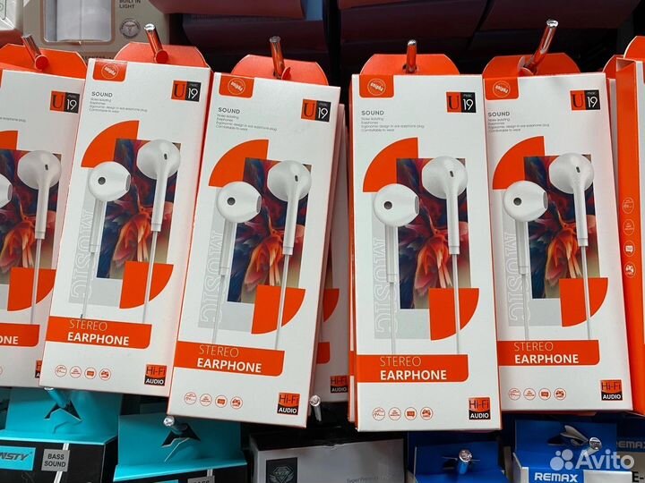 Наушники новые